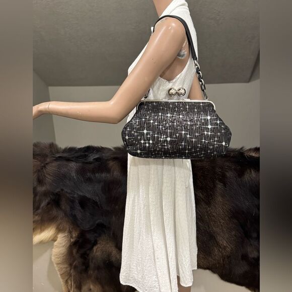 Unique Silver Stars Embossed Leather Handmade Large Balls Kisslock Handbag - Picture 3 of 17